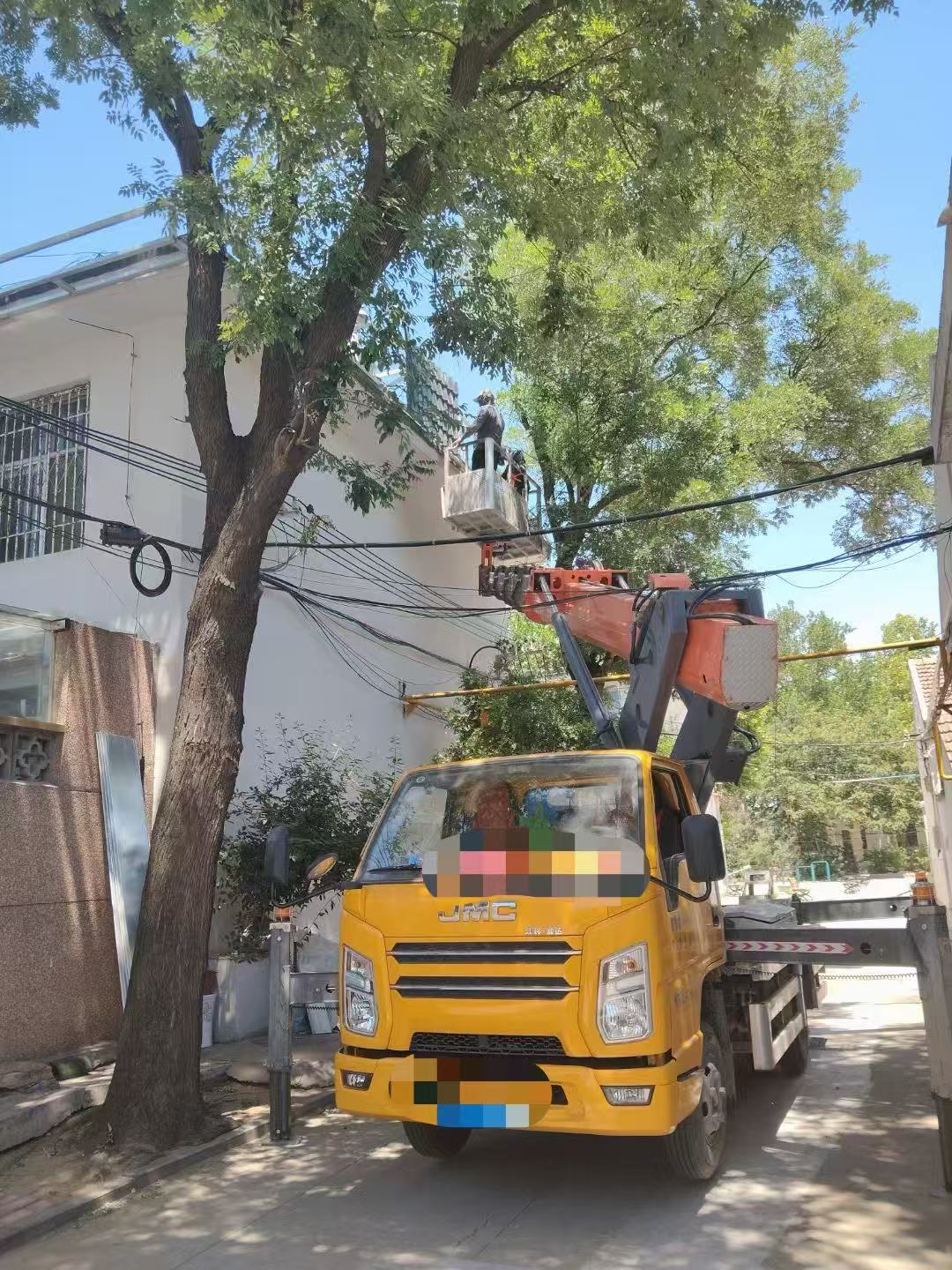海原县高空作业车能吊装重物吗？最大承载多少公斤？